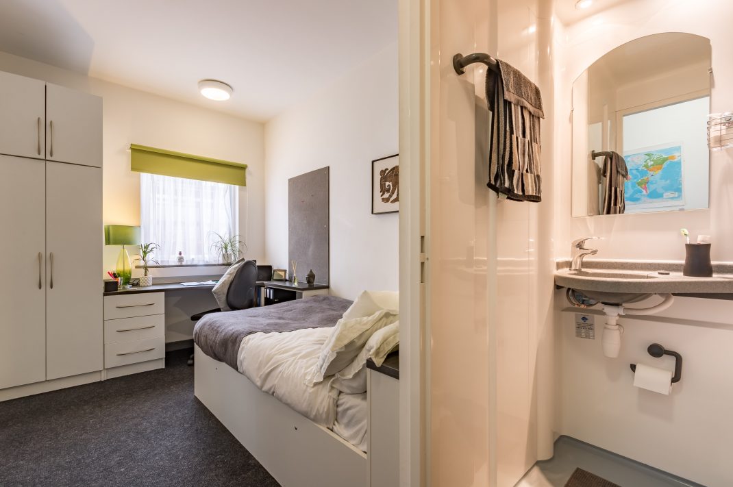 5 Bed En-suite shared flat Thumbnail