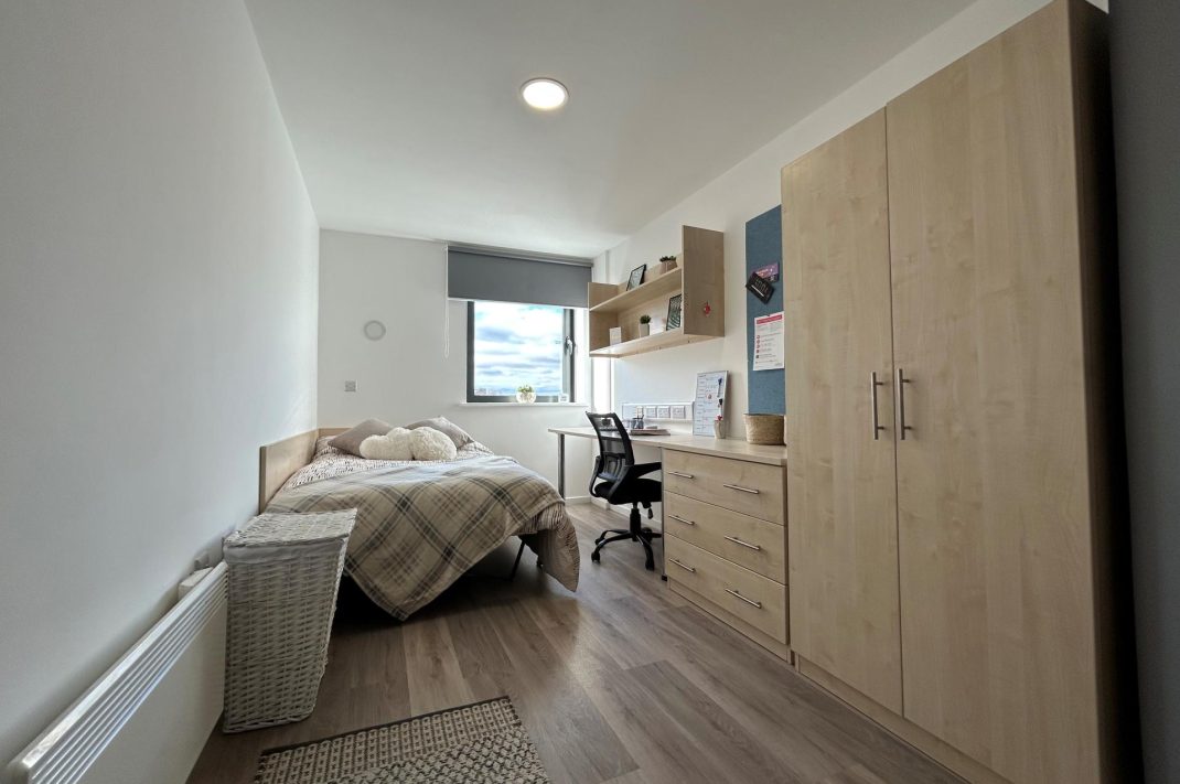 En-suite gold Thumbnail