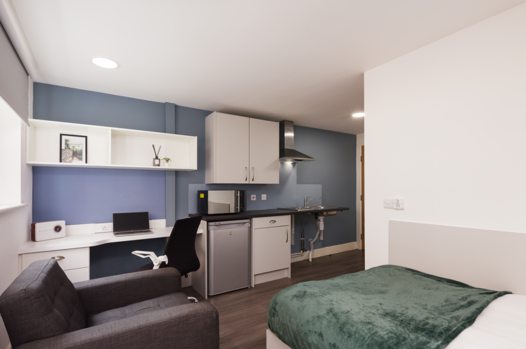 Studio Bronze - Merchant Apartments Thumbnail