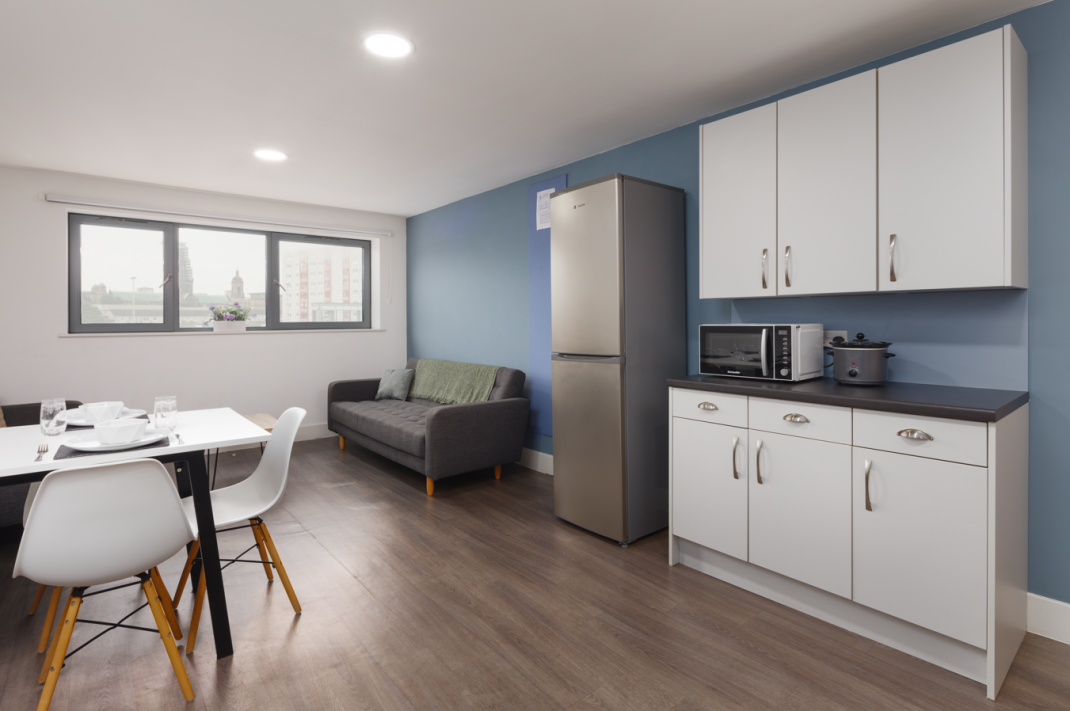 Studio Silver - Merchant Apartments Thumbnail