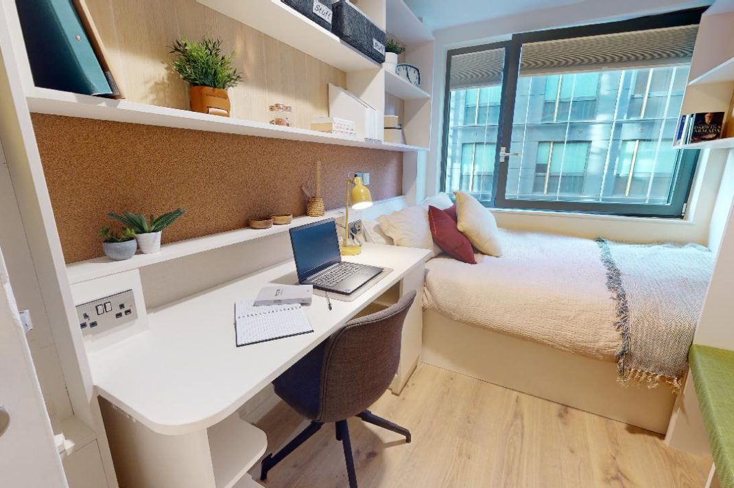 Platinum 2 Bed Apt Plus Thumbnail