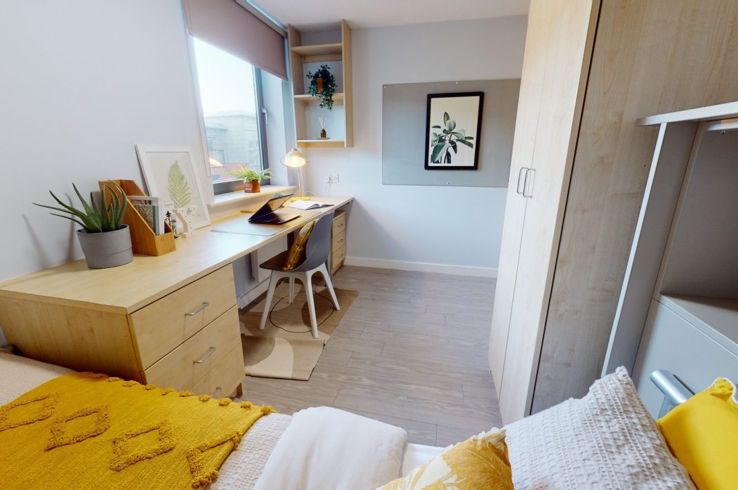 Bronze En Suite DDA Thumbnail