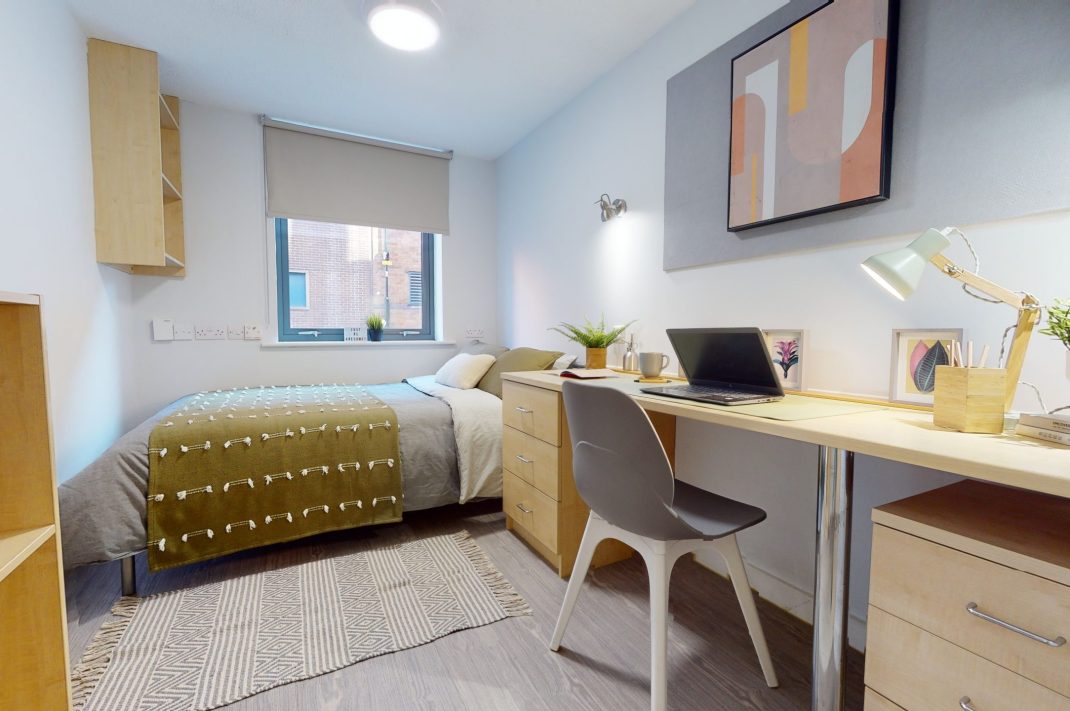 Copper En Suite Thumbnail