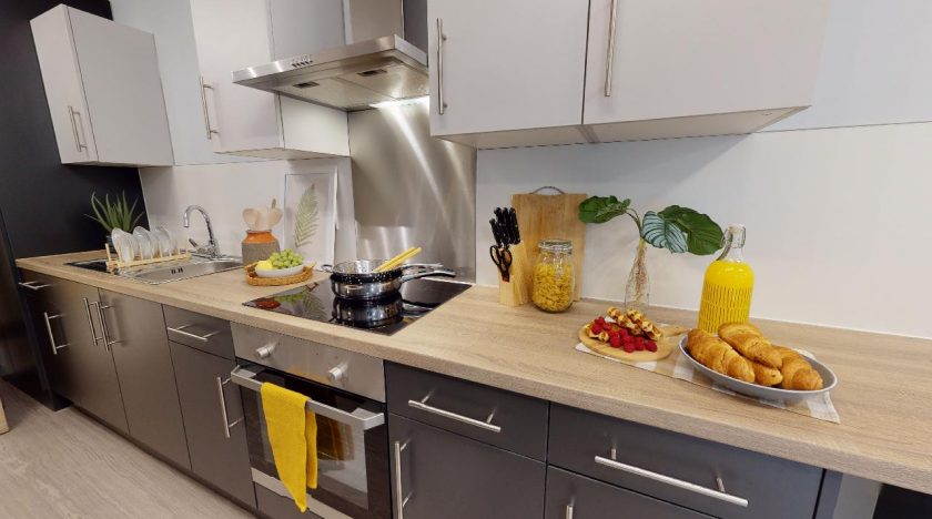 En Suite Shared Kitchen