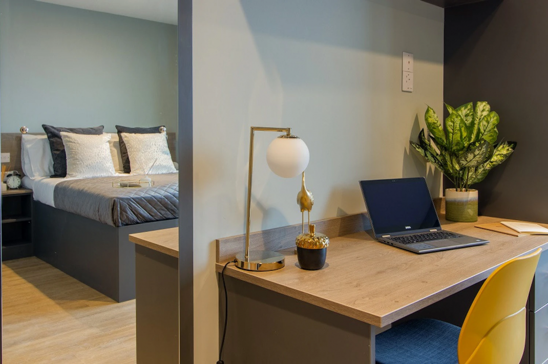 Deluxe 2 Bed Apartment Thumbnail
