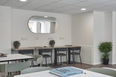 Room with chair and table at The Bank, Southampton