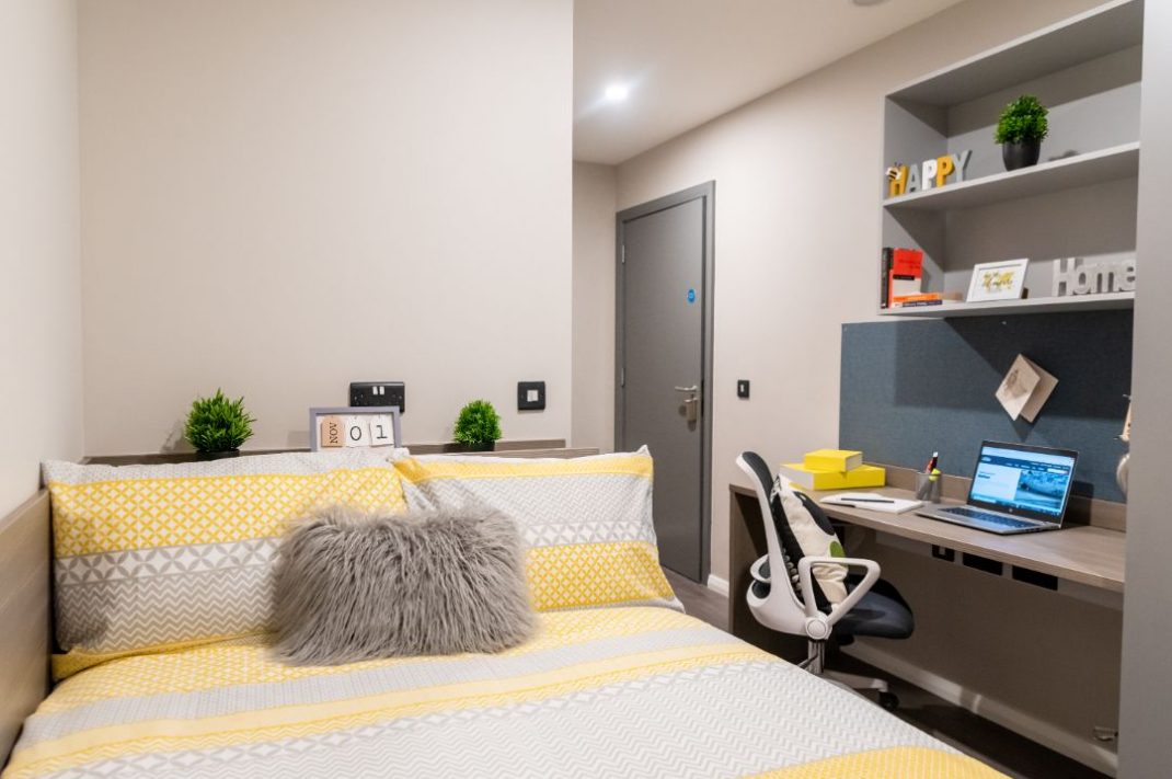 Ensuite Thumbnail