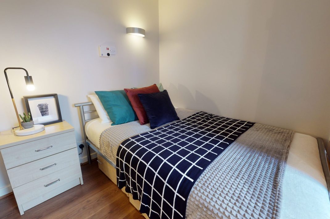 Silver 2 Bed Apartment Thumbnail