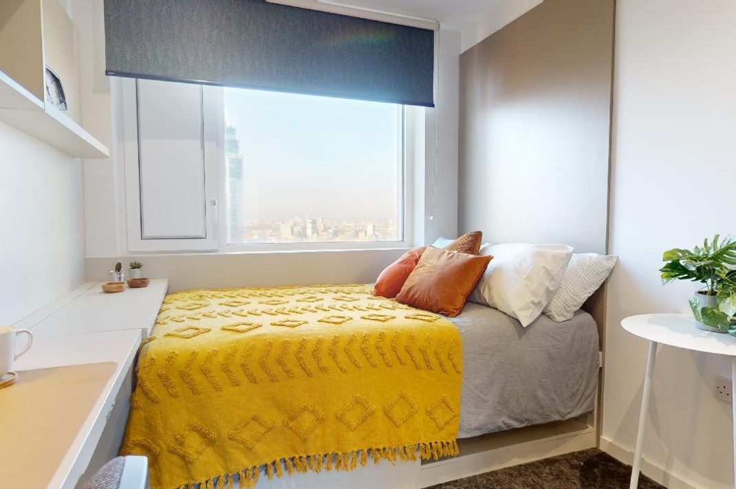 Penthouse En Suite Thumbnail