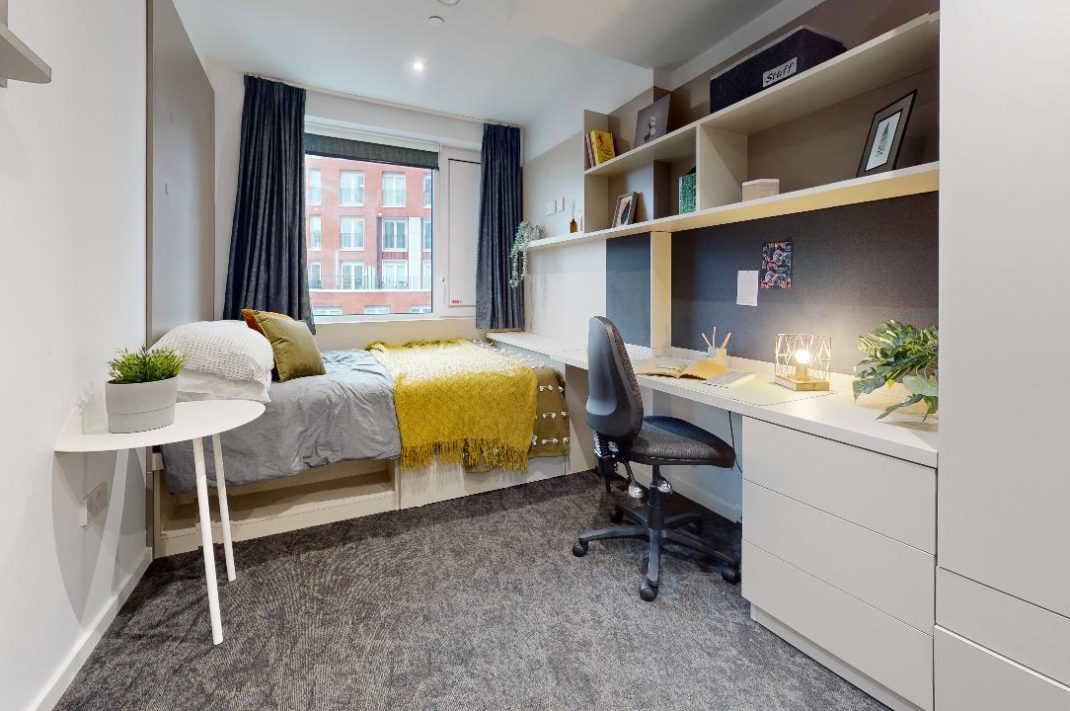 Silver 3 Bed Apartment Thumbnail