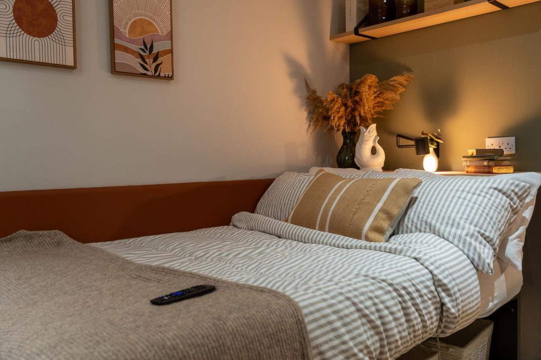 Premium Ensuite, Standard Floors Thumbnail