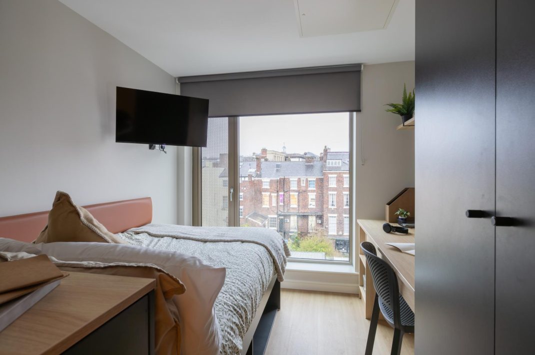 Premium Ensuite, Penthouse Thumbnail