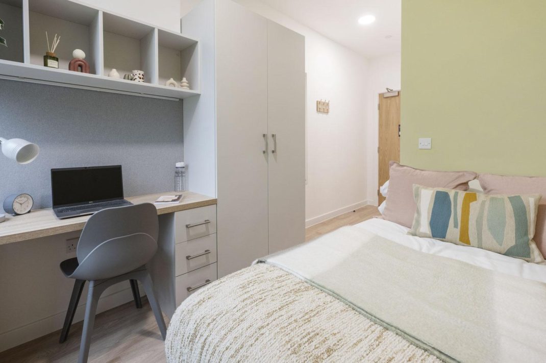 Classic Ensuite Thumbnail