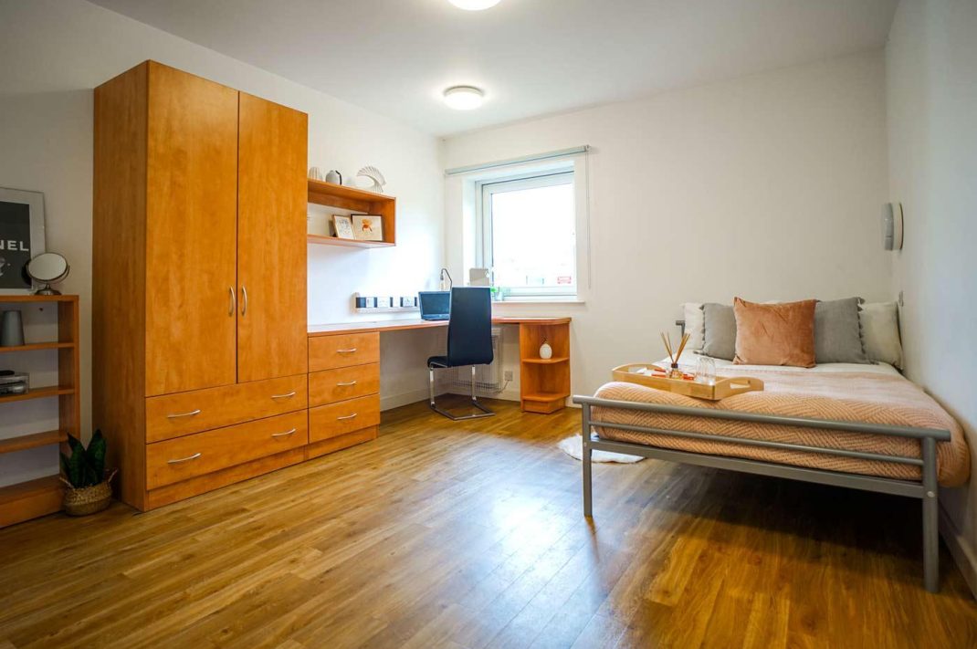 Platinum Ensuite Thumbnail