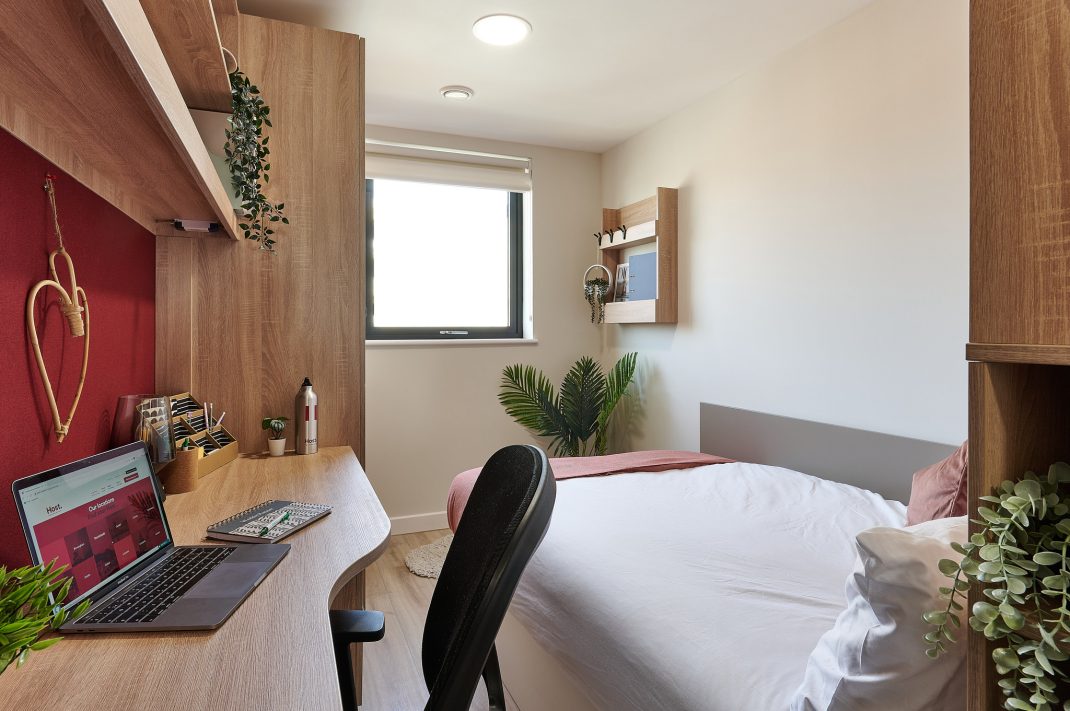 Bronze En-suite Thumbnail