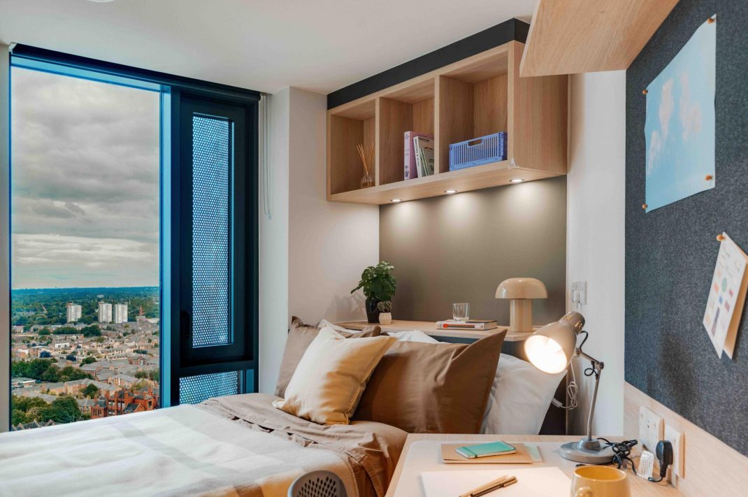 Premium Ensuite, Upper Tower Thumbnail