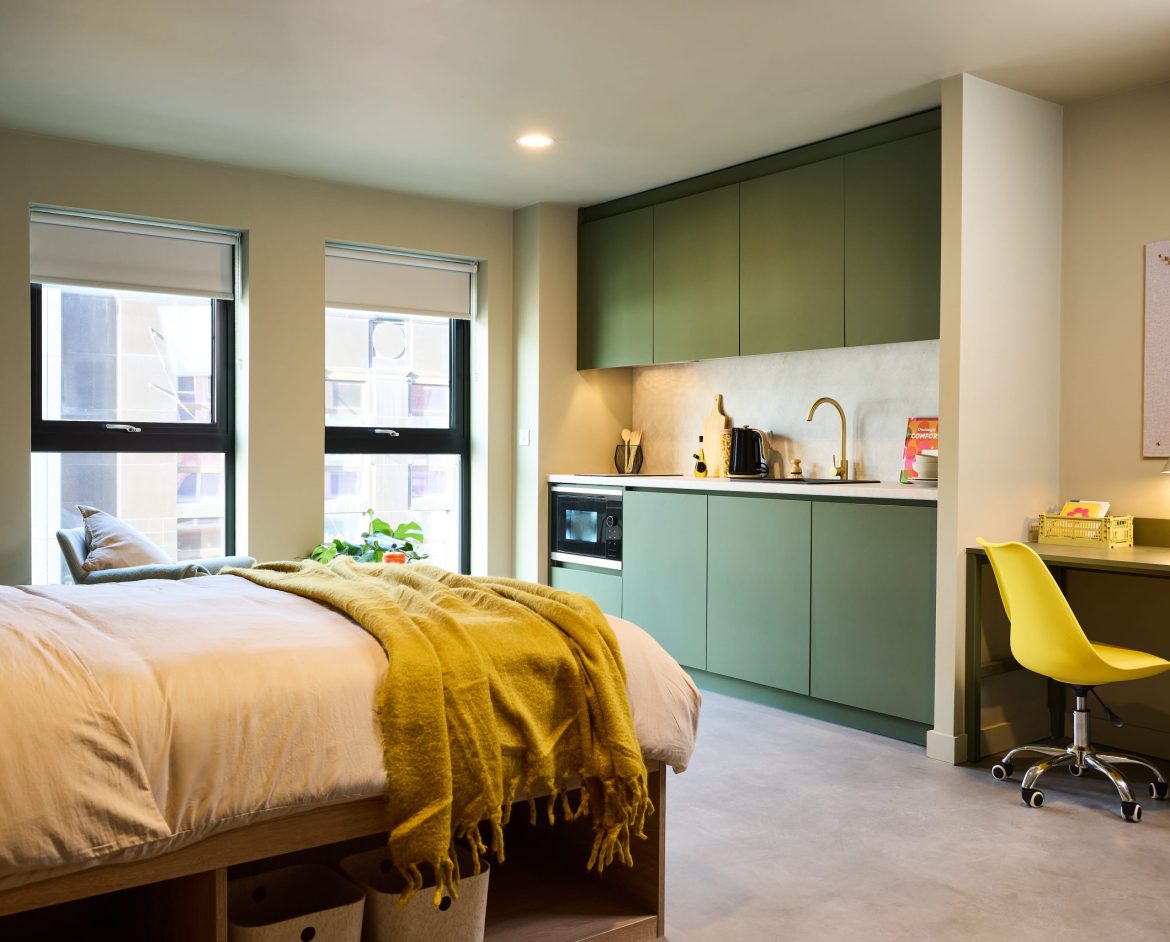 Roomy Studio Apartment