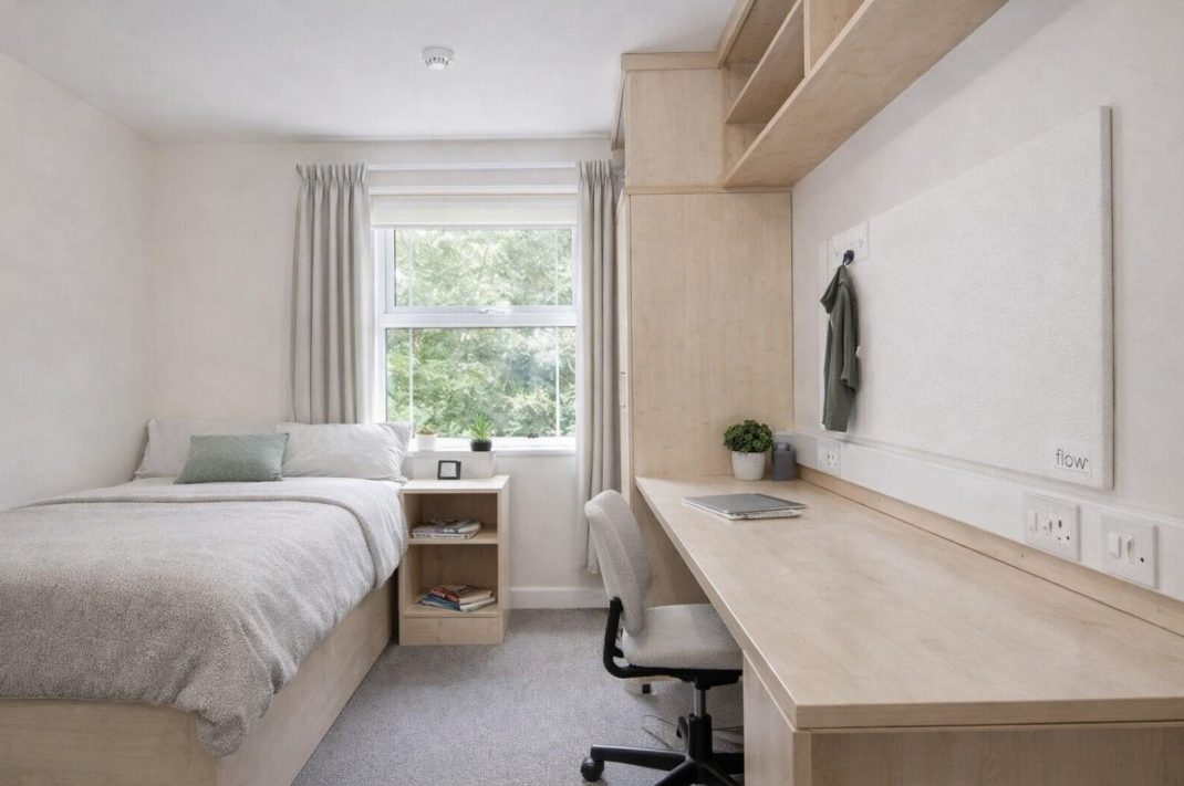 Small Ensuite Thumbnail