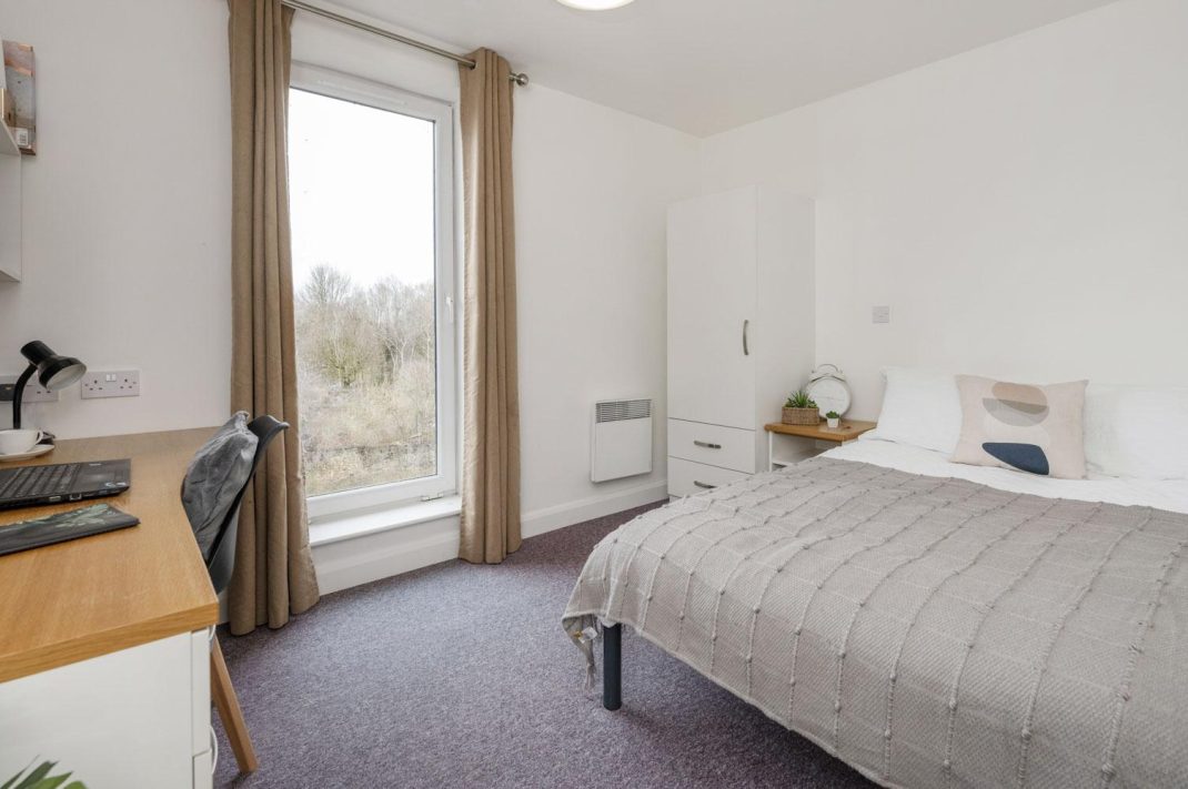 Premium Ensuite with View Thumbnail