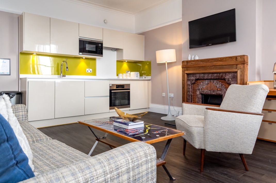 16.6 One-bedroom Thumbnail